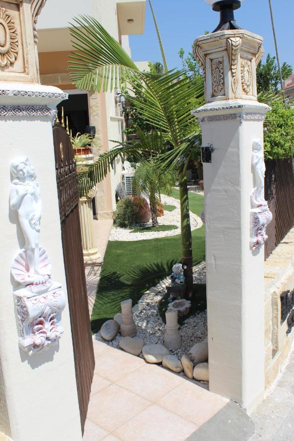 Ivoton Home Pafos Exterior foto