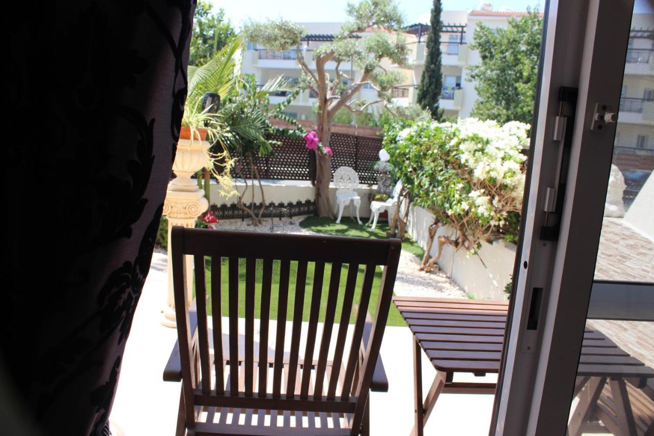 Ivoton Home Pafos Exterior foto