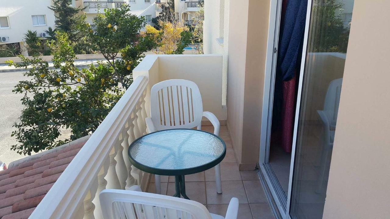 Ivoton Home Pafos Exterior foto